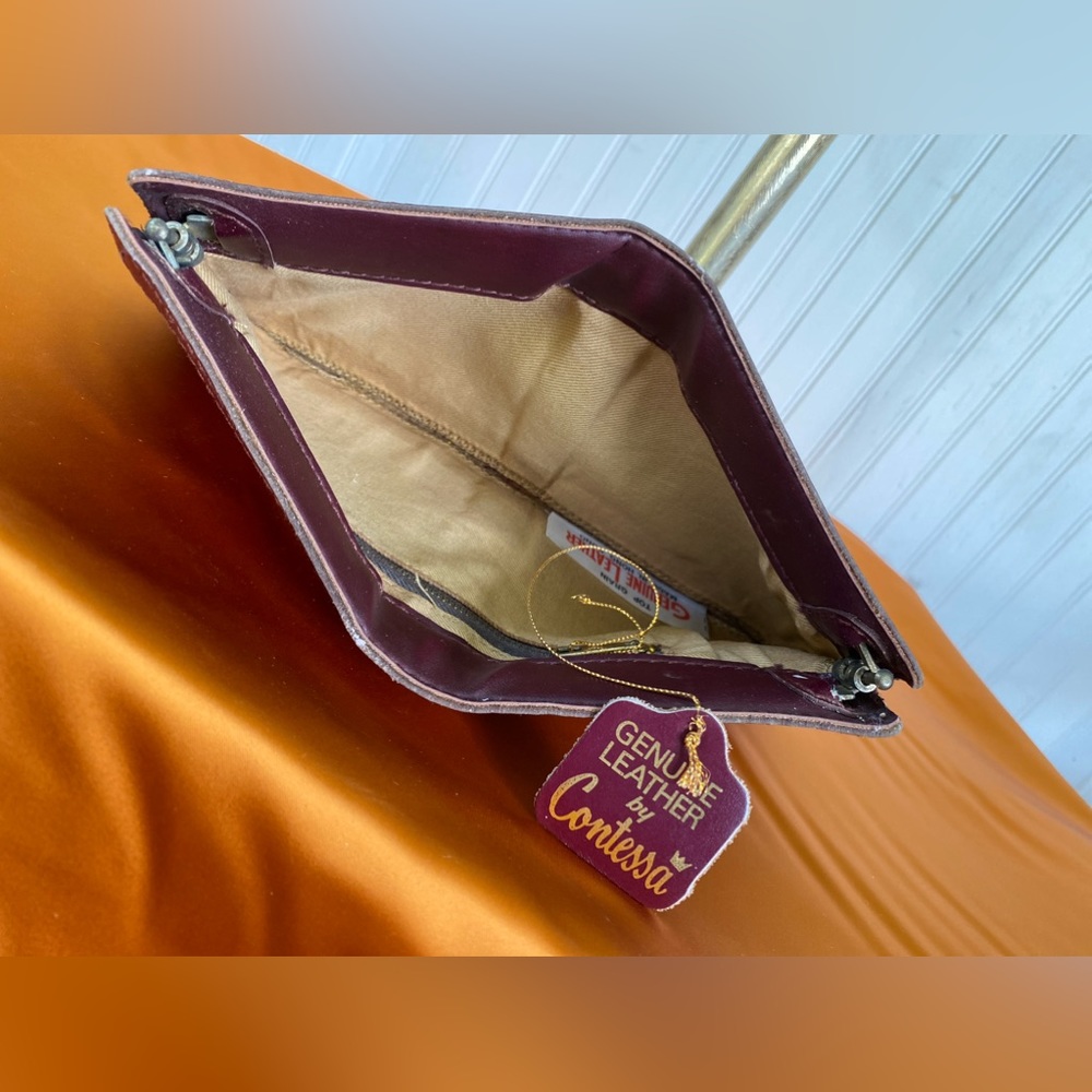 VINTAGE genuine leather by Contessa 80's clutch